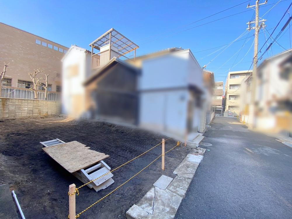 兵庫県尼崎市西御園町 2150万円