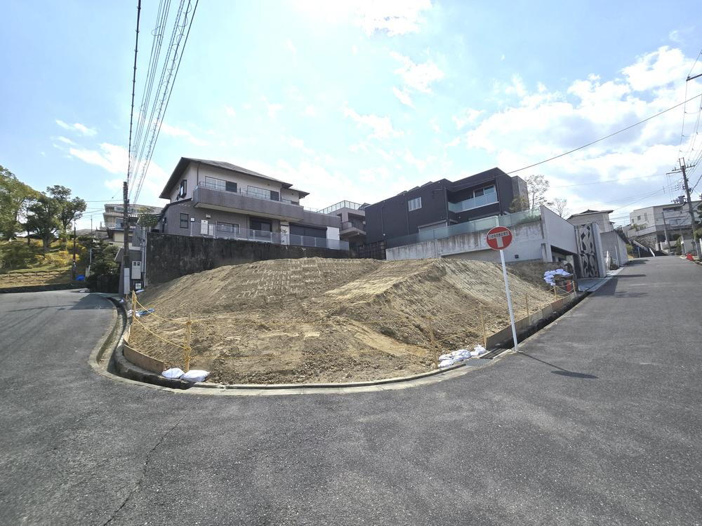 大阪府吹田市青山台３ 10480万円