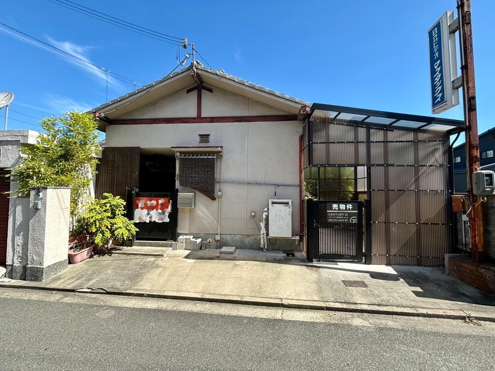 兵庫県高砂市米田町米田 2500万円