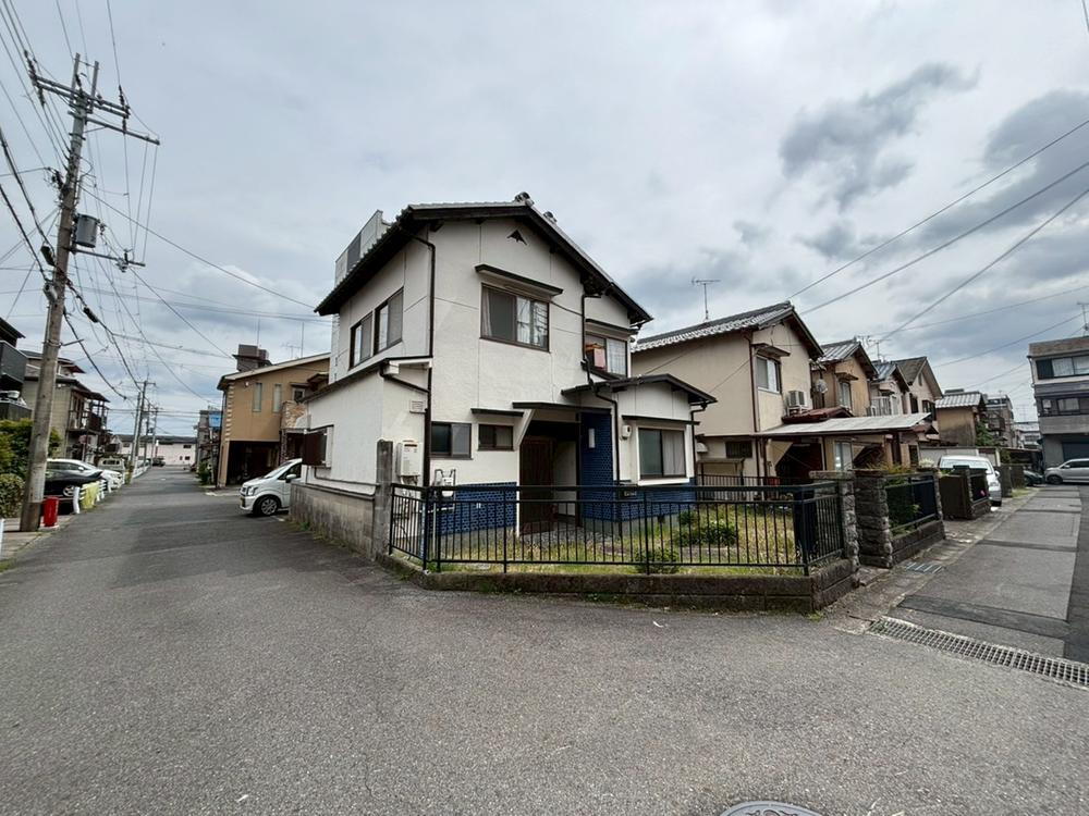 滋賀県大津市際川３ 1280万円