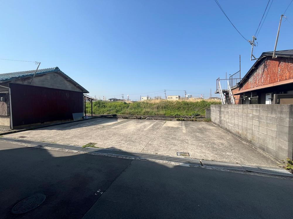 和歌山県和歌山市島橋西ノ丁 180万円
