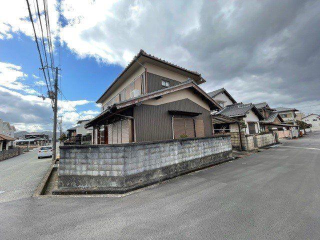 兵庫県小野市神明町 1030万円