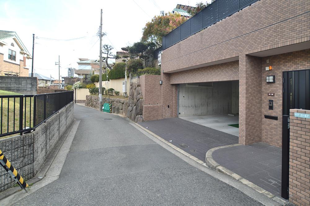 兵庫県西宮市殿山町 21800万円