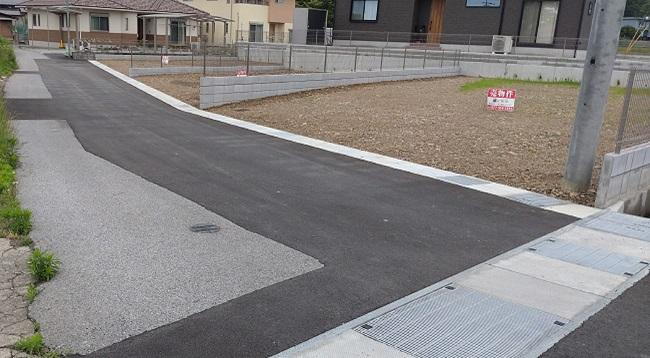 滋賀県彦根市野田山町 695万円