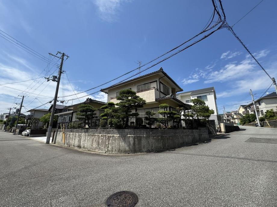 兵庫県川西市萩原台東１ 3480万円