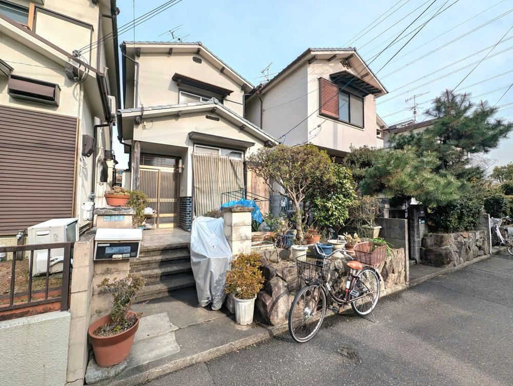 兵庫県伊丹市荒牧南４ 3180万円