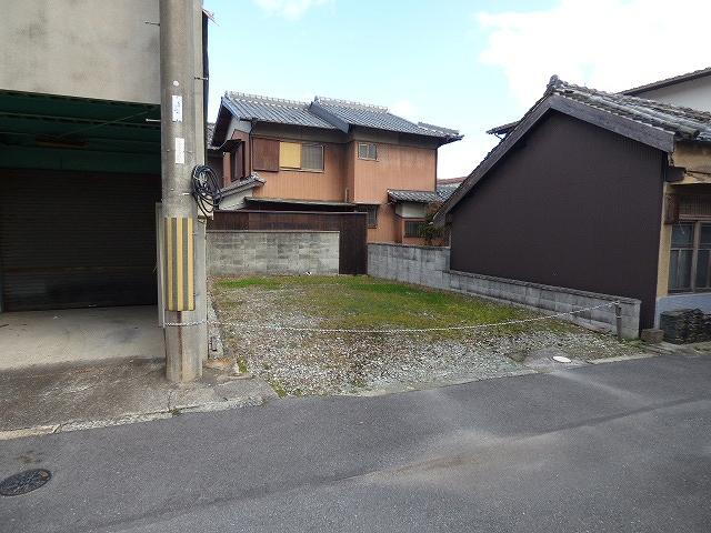 兵庫県加西市北条町北条本町 99万円