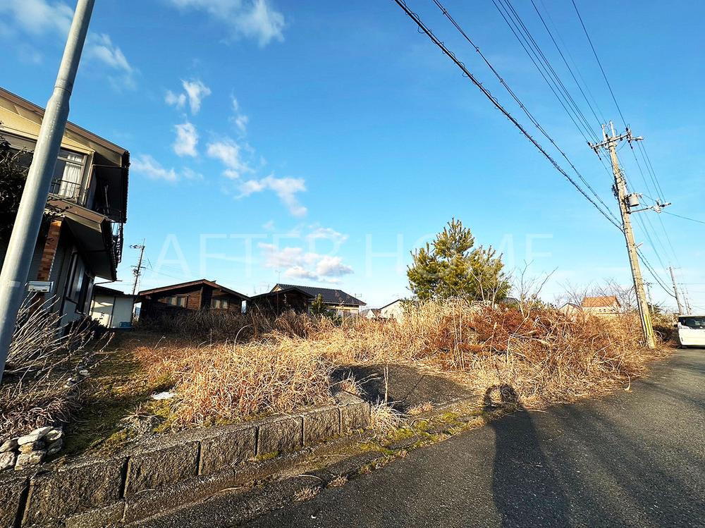 滋賀県高島市今津町北仰 140万円