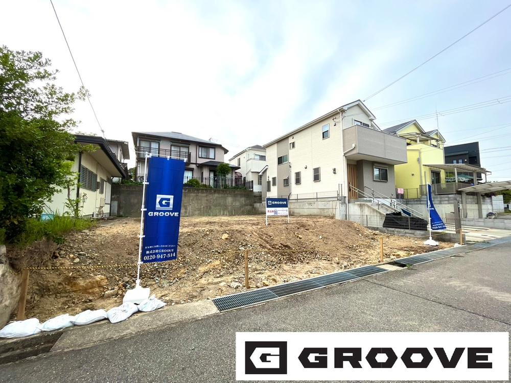 兵庫県神戸市垂水区神陵台８ 2398万円