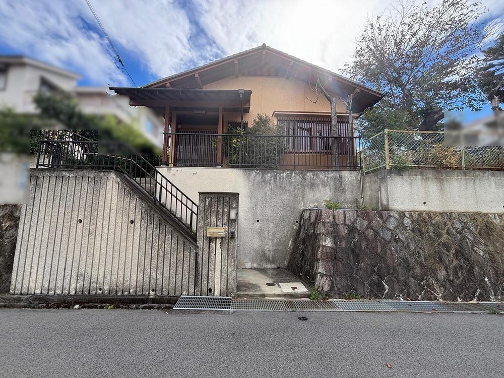 兵庫県神戸市北区青葉台 600万円