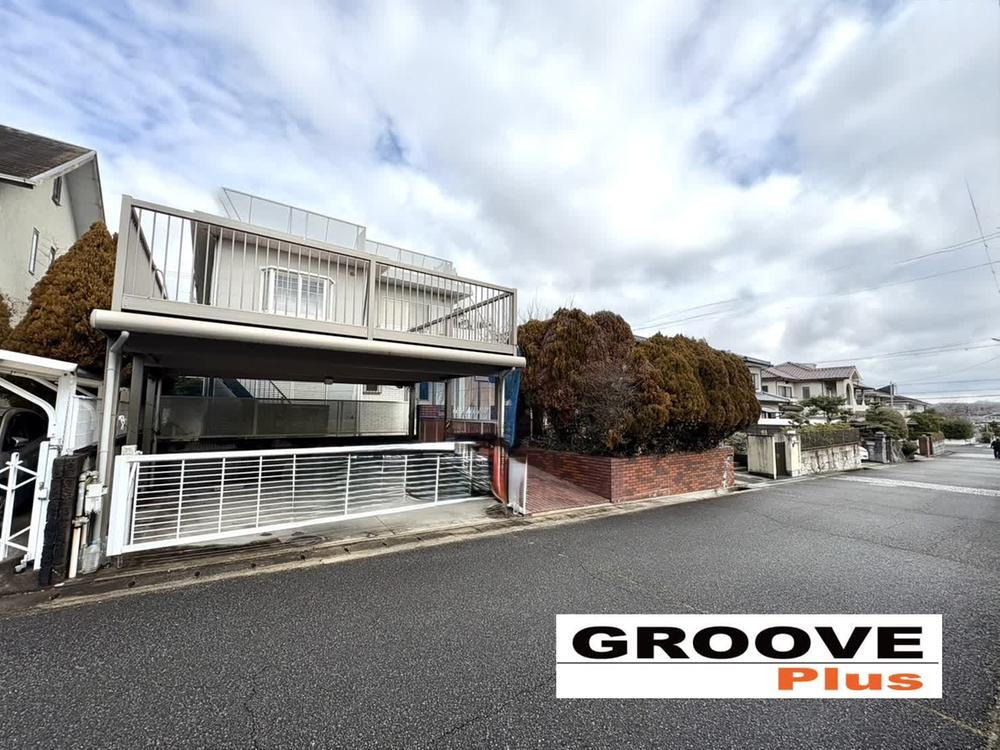 兵庫県三田市狭間が丘３ 2100万円