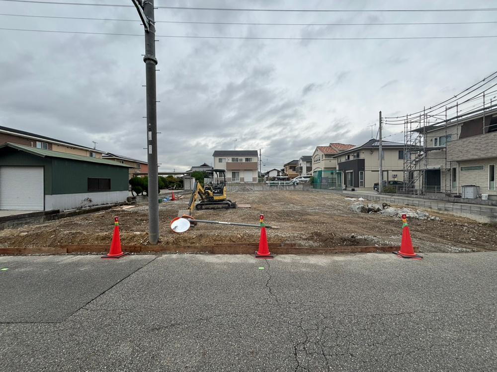 兵庫県加古川市東神吉町砂部 1300万円