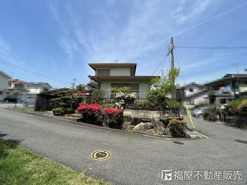 兵庫県三木市自由が丘本町２ 900万円