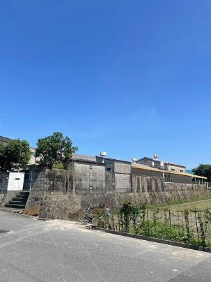 兵庫県伊丹市岩屋１ 13000万円