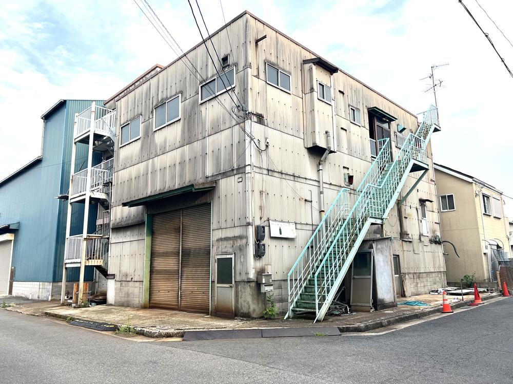 兵庫県伊丹市北本町３ 12980万円