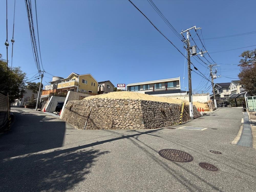 兵庫県西宮市上甲東園１ 7780万円