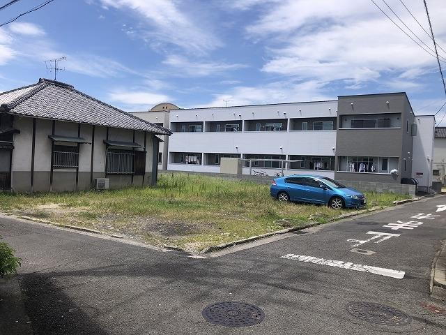 愛媛県松山市立花１ 2426万円