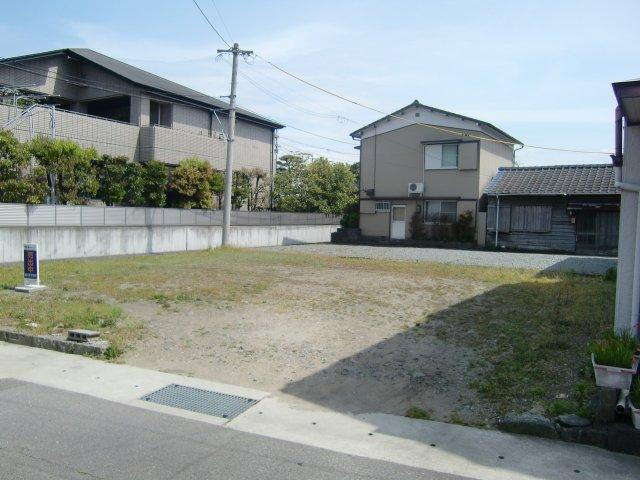 徳島県鳴門市撫養町立岩字内田 897.6万円