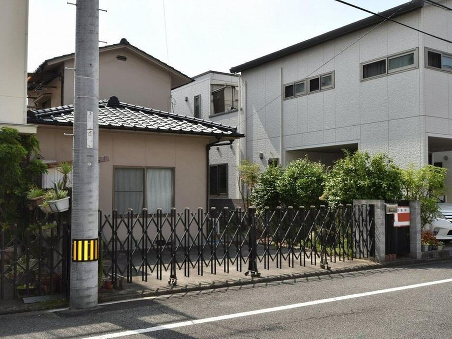 愛媛県松山市萱町５ 2150万円