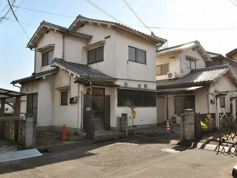 愛媛県松山市南斎院町 1458万円