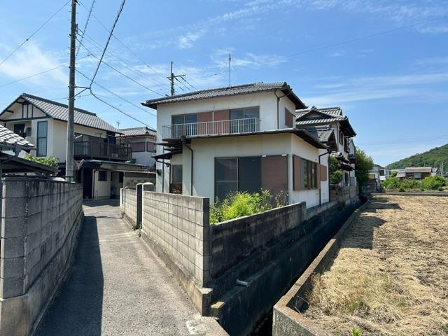 香川県高松市屋島西町 370万円