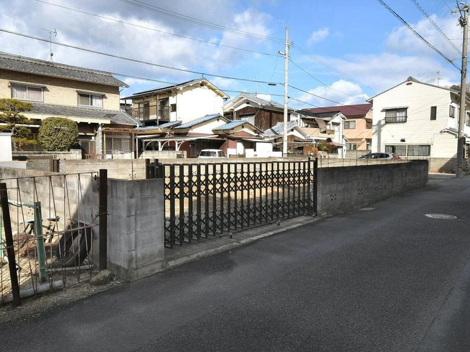 愛媛県松山市高山町 1000万円