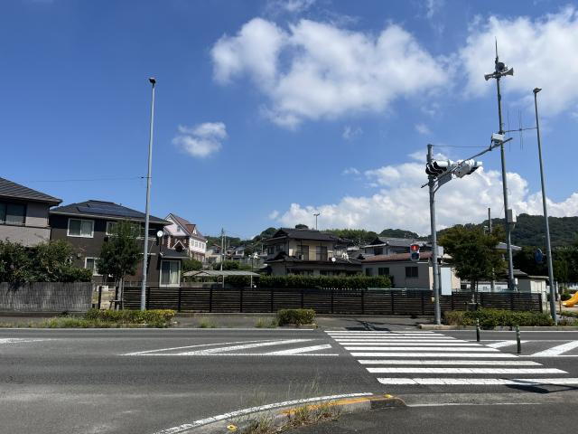 愛媛県松山市石風呂町 2300万円