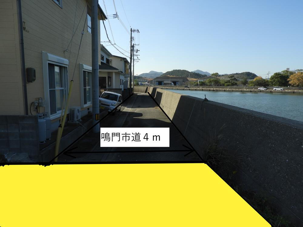 徳島県鳴門市撫養町岡崎字二等道路西 890万円
