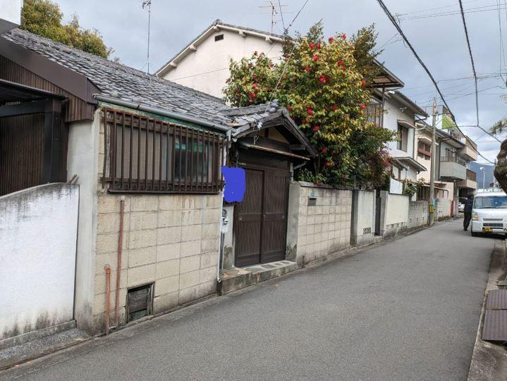 愛媛県松山市南町２ 1800万円