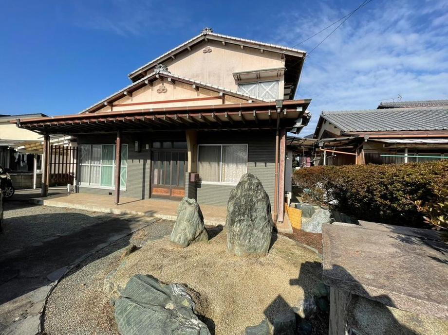 愛媛県新居浜市垣生６ 570万円