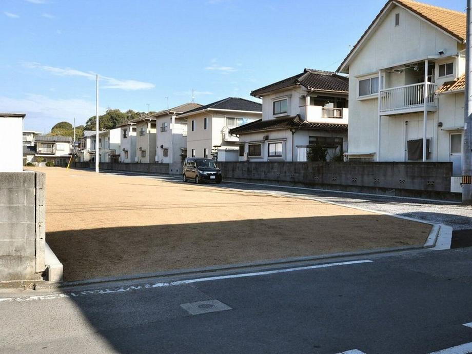 愛媛県松山市北斎院町 1399万円