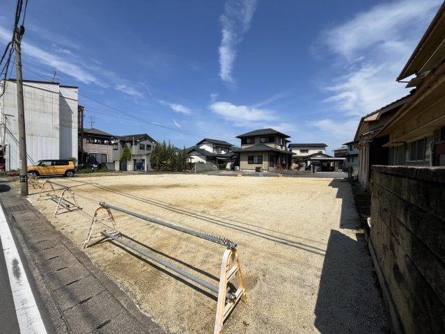 香川県高松市鬼無町鬼無 1300万円