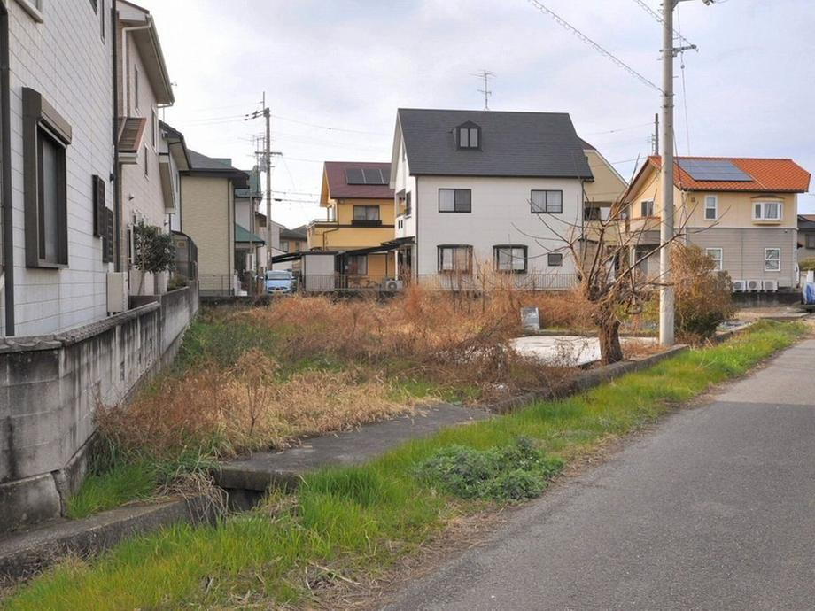 愛媛県松山市南吉田町 1371.5万円