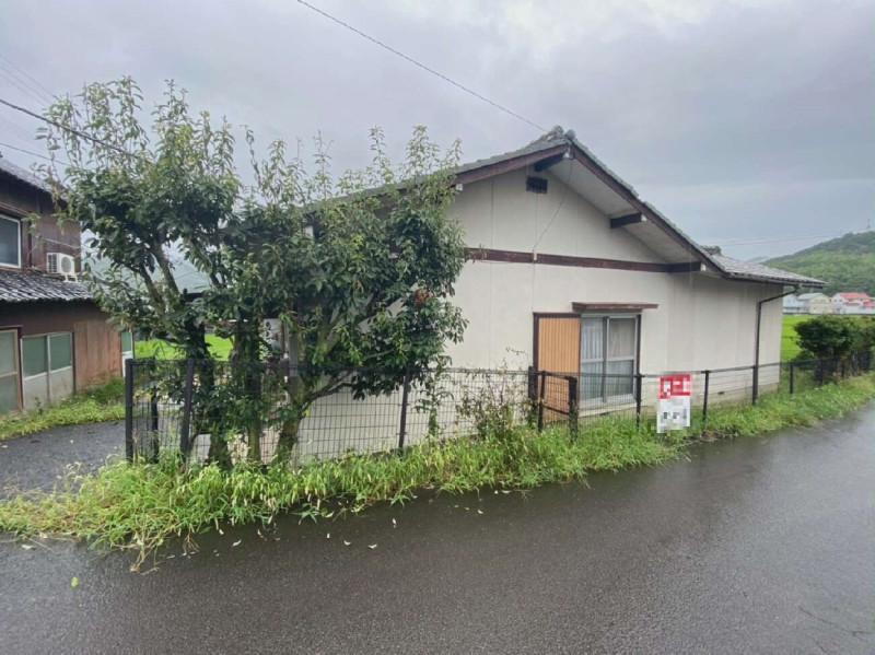 香川県高松市国分寺町新名 600万円