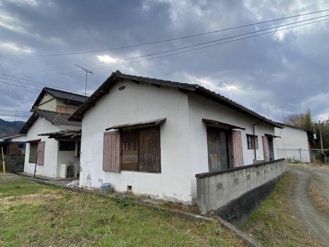 愛媛県西条市野々市 300万円