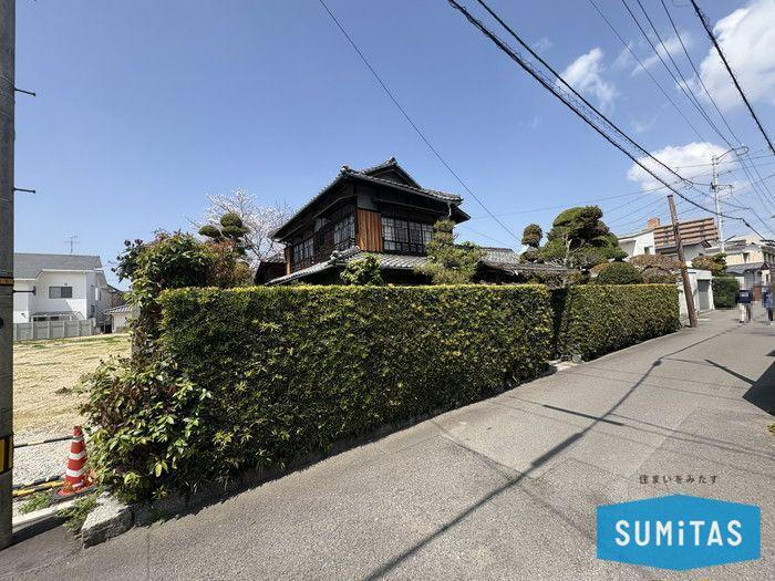 愛媛県松山市持田町３ 8500万円