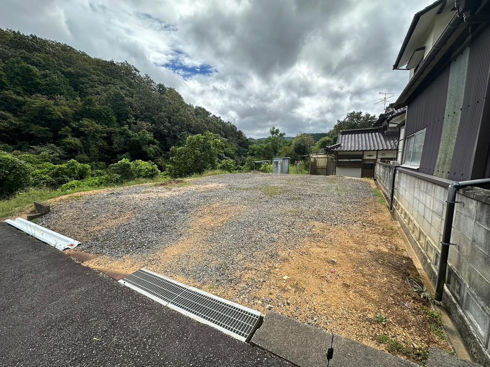 岡山県久米郡美咲町飯岡 350万円