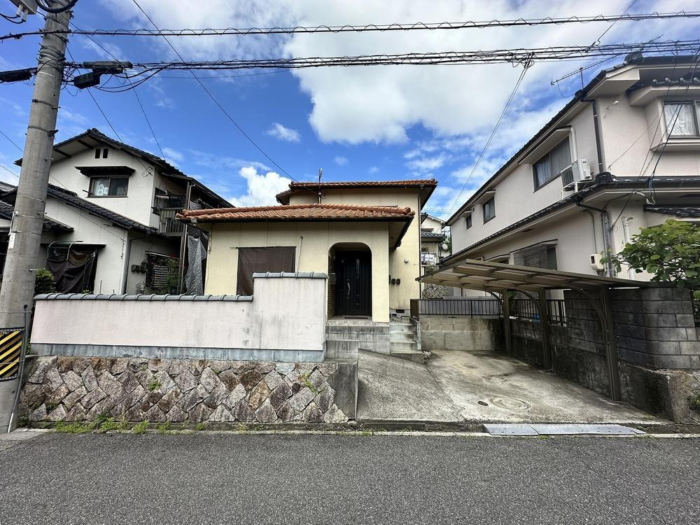 広島県広島市安佐南区伴東８ 1740万円