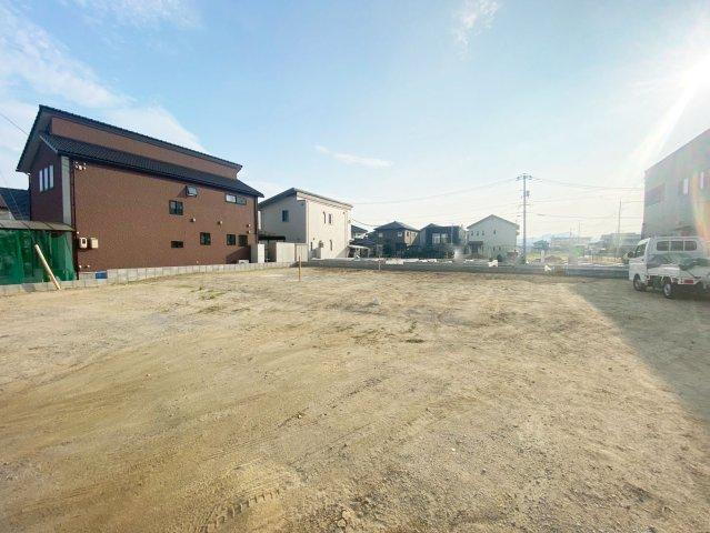 広島県三原市本郷南３ 888万円