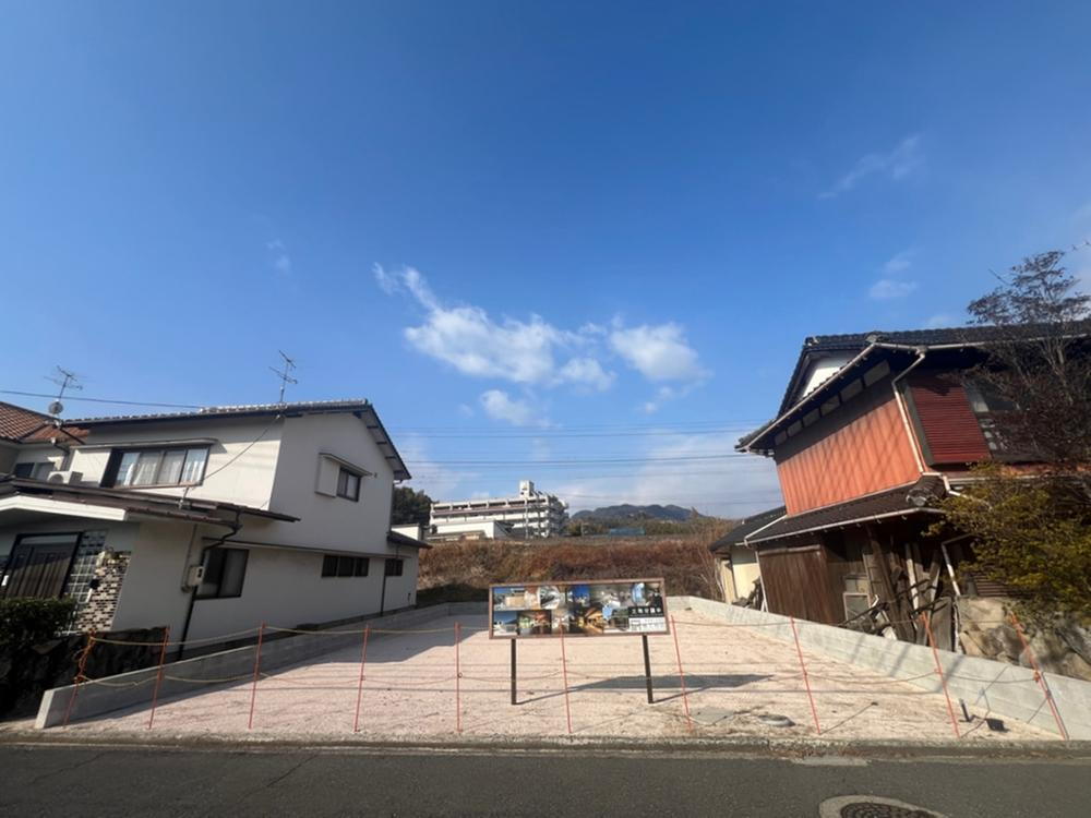 広島県廿日市市地御前５ 2000万円