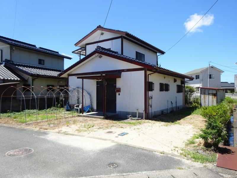 山口県防府市華城中央２ 490万円