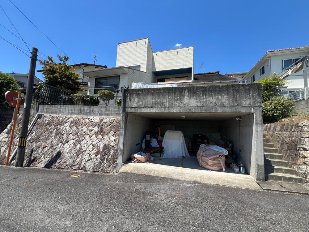 広島県広島市佐伯区観音台１ 1580万円