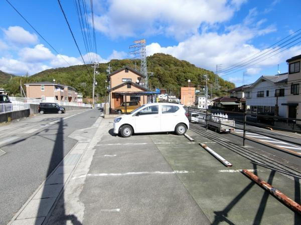 広島県呉市川尻町東４ 100万円