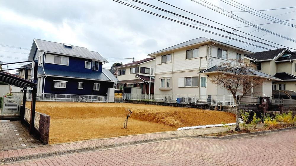 佐賀県三養基郡基山町けやき台４ 1380万円