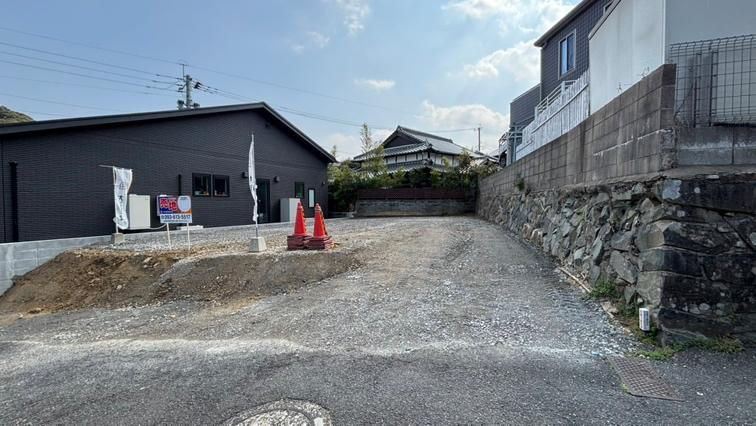 福岡県北九州市八幡東区中尾２ 598万円