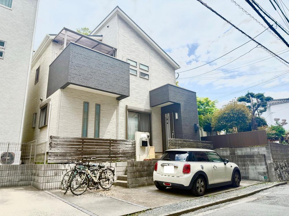福岡県福岡市中央区六本松３ 8460万円