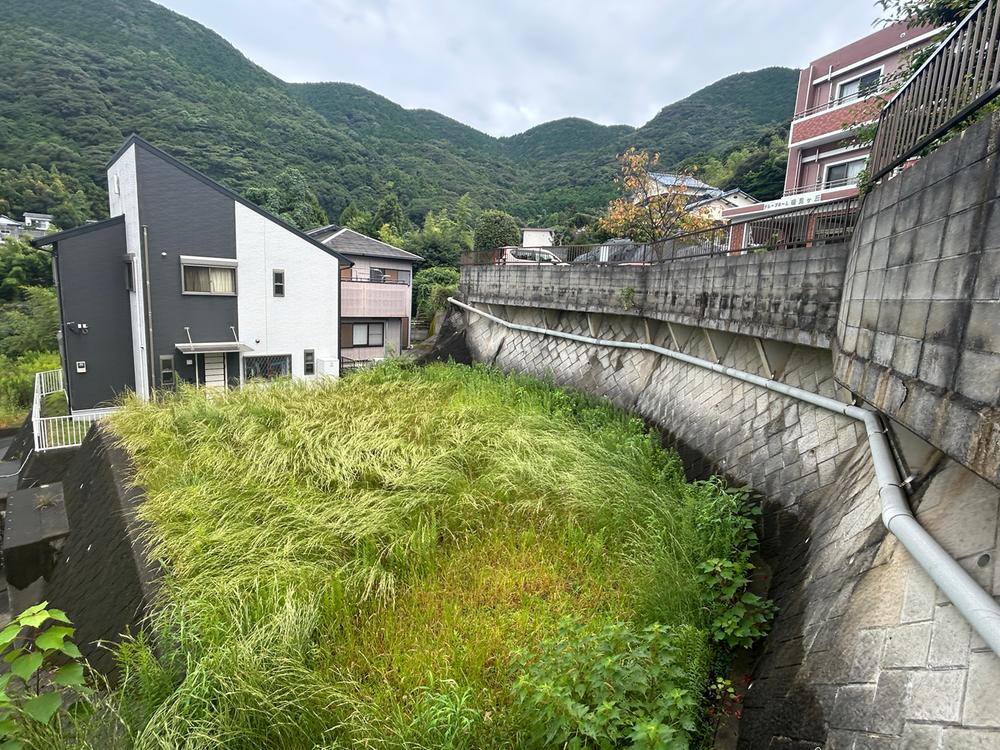 長崎県長崎市鳴見町 土地