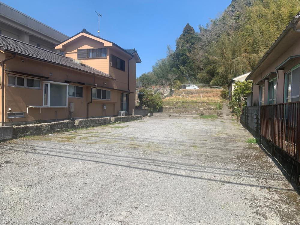 鹿児島県姶良市鍋倉 900万円
