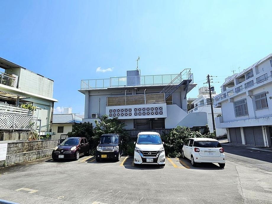 沖縄県那覇市字小禄 2598万円