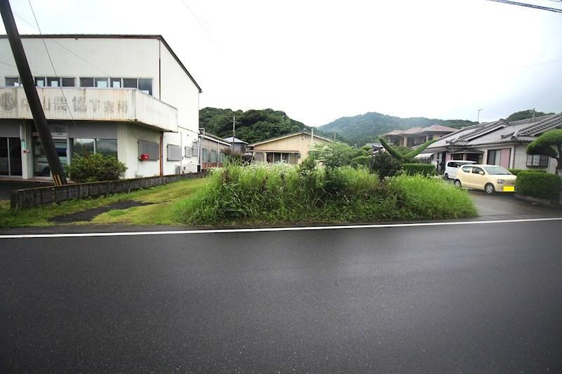 鹿児島県鹿児島市中山町 830万円